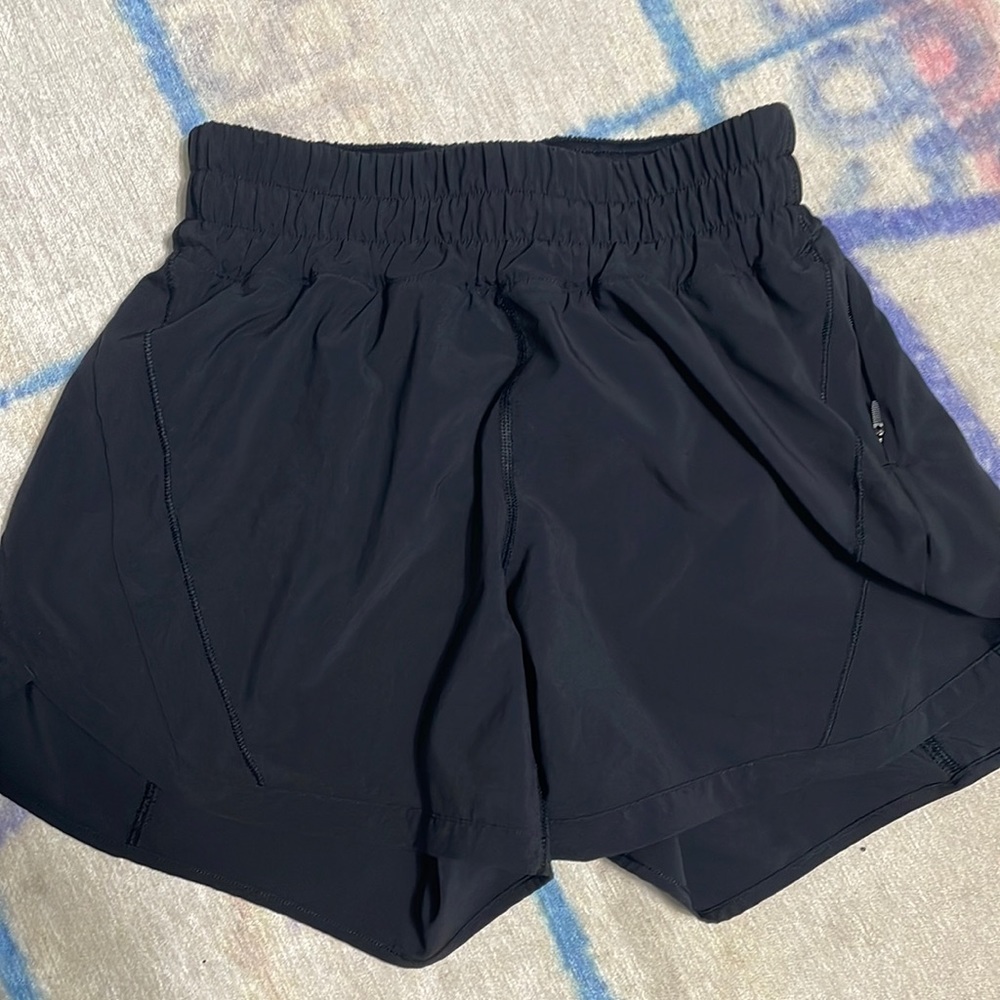 Lululemon Track That Mid-Rise Lined Short 5"